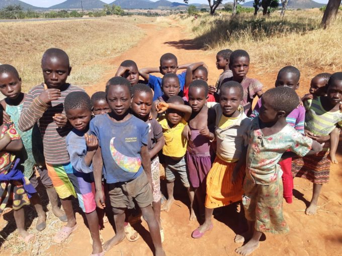 cycle for plan malawi kinderen