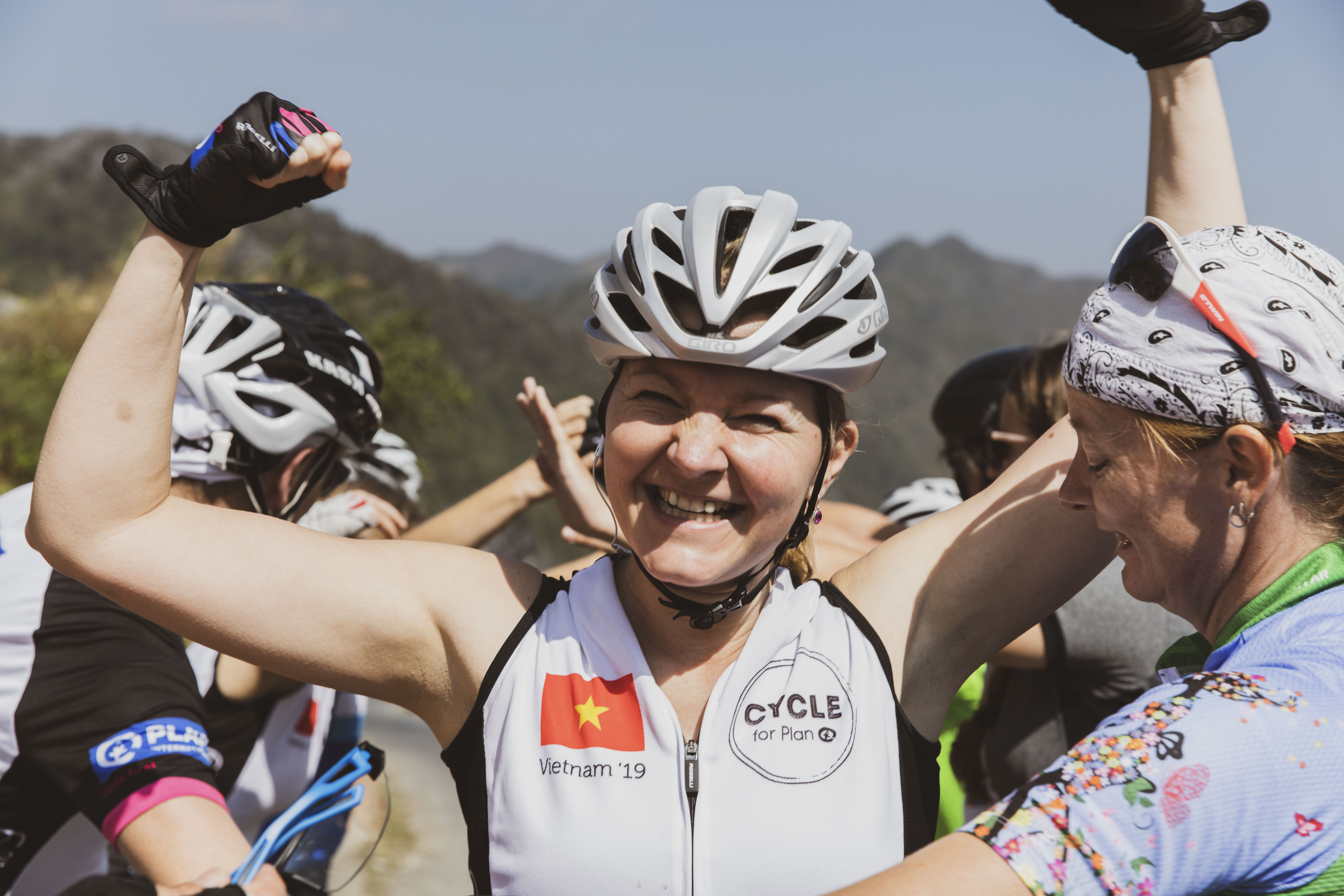 Cycle for Plan Vietnam Saskia (2)